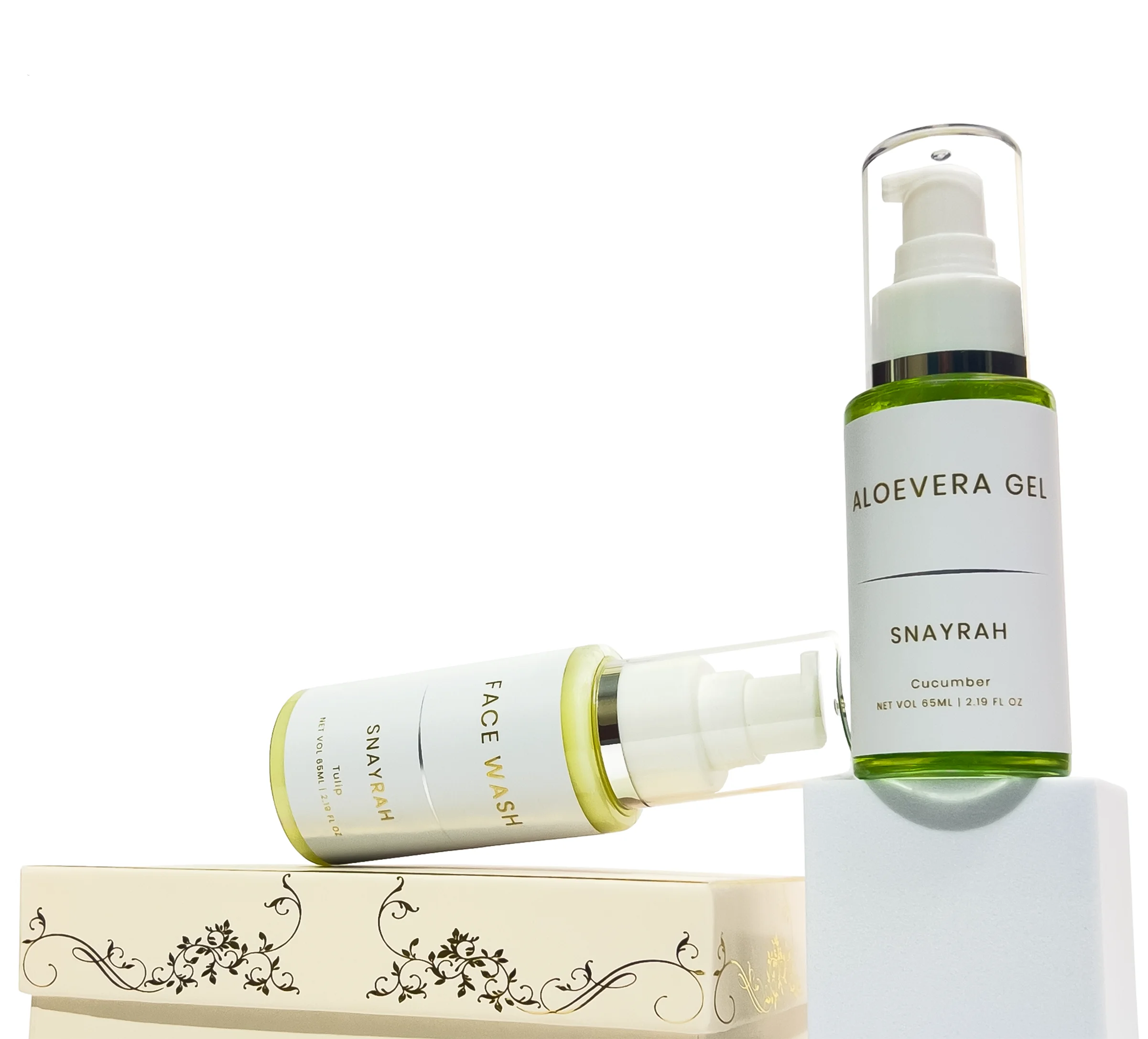 SNAYRAH Premium Mini 2-Item Gift Set for Her - Aloe Vera Gel and Face Wash, 65ml each, with cucumber and tulip fragrances, in a premium off-white gift box.